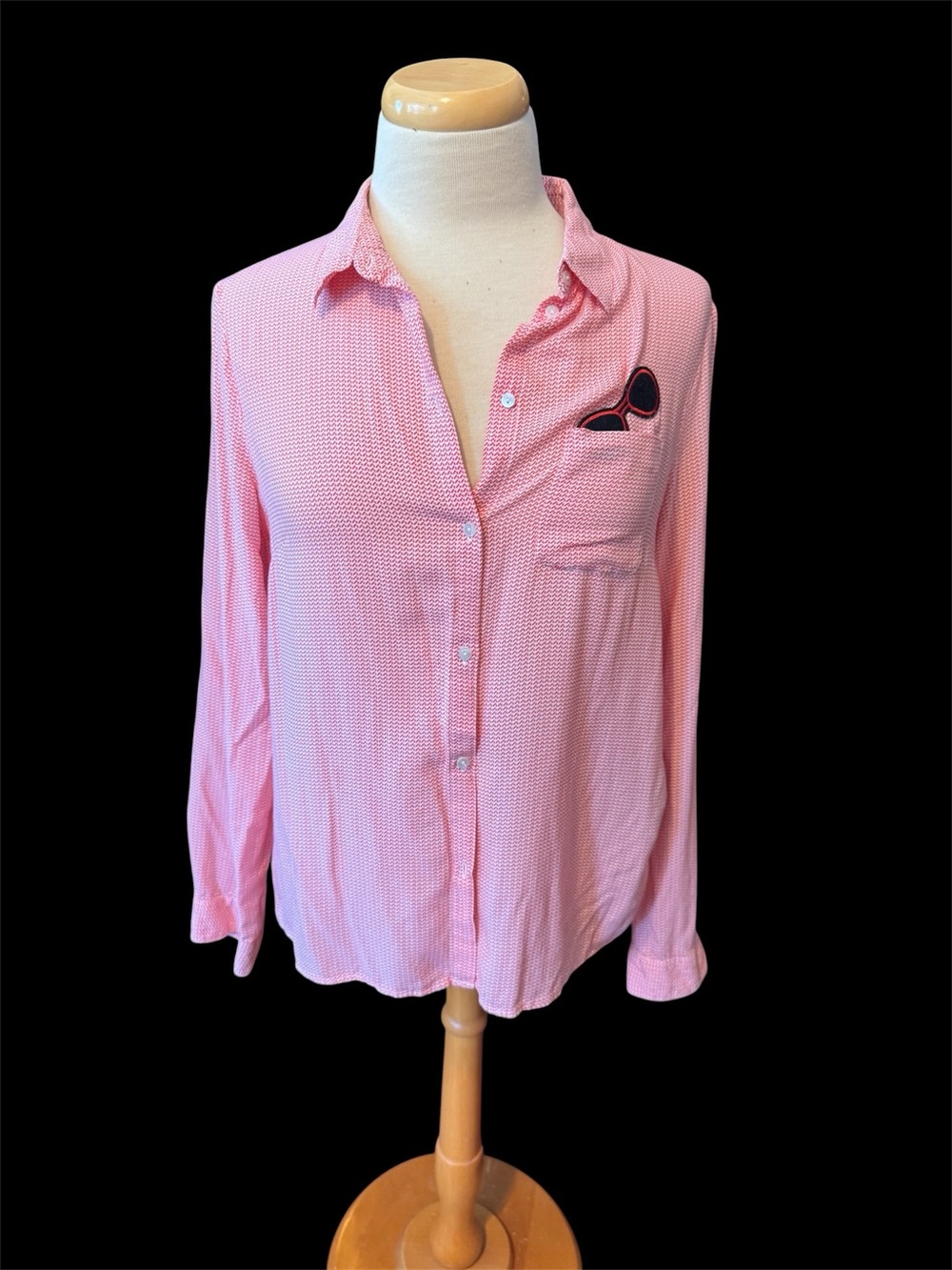 Burton cotton Pink Button-Down Shirt with Embroidered Detail size M
